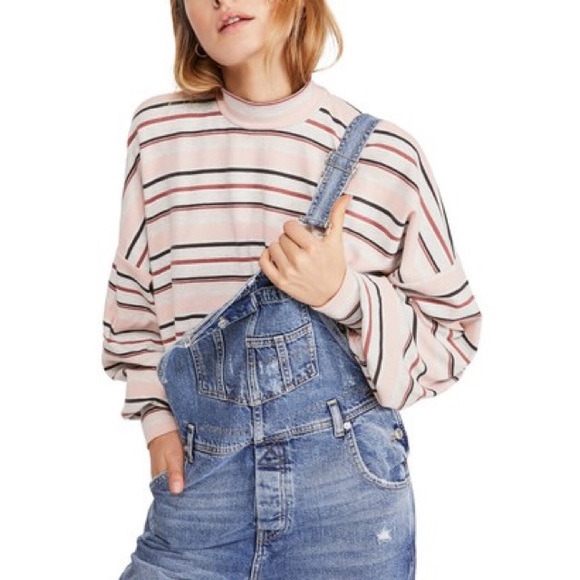 Free People Tops - NWT Free People Balloon Sleeve Top